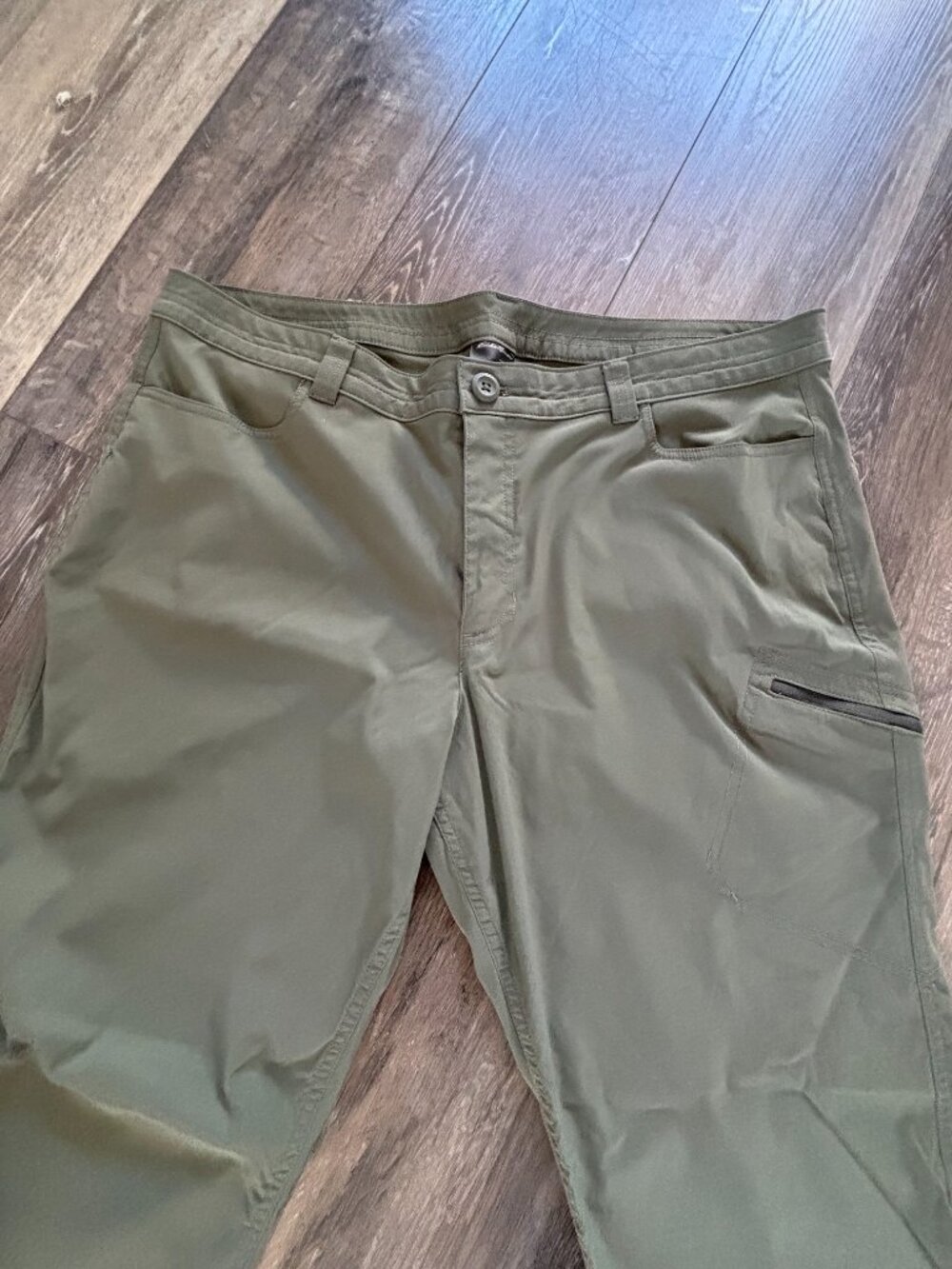 Eddie Bauer Women's Green Solid Nylon/Spandex Pants Size 18 Plus mesh Pockets